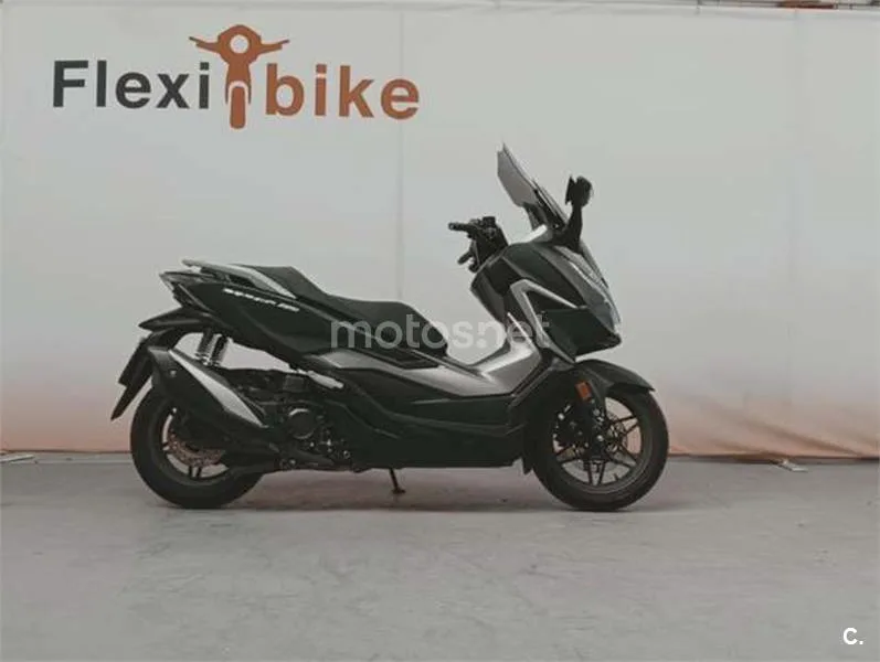 Honda Forza 350 – Vista 3