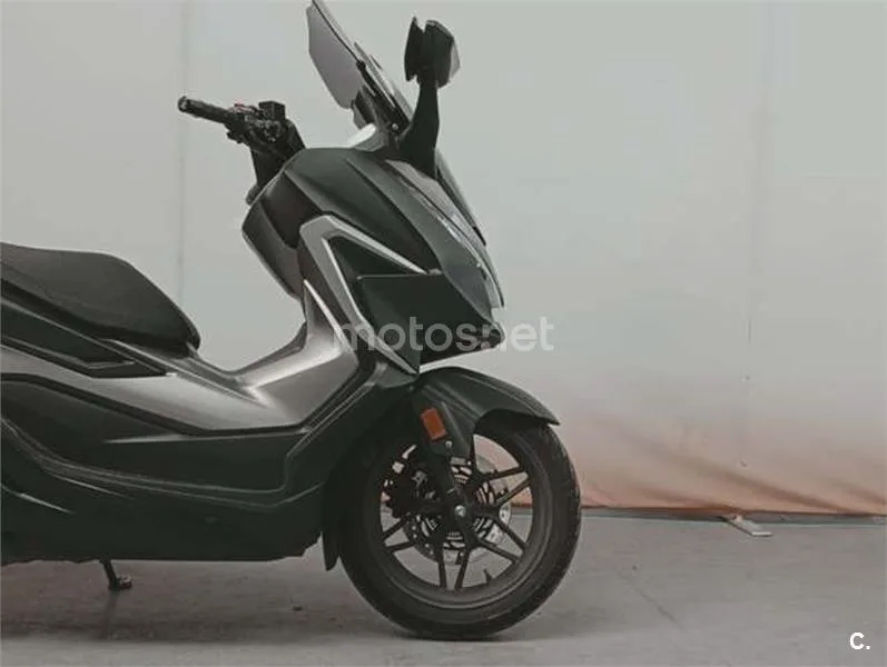 Honda Forza 350 – Vista 7
