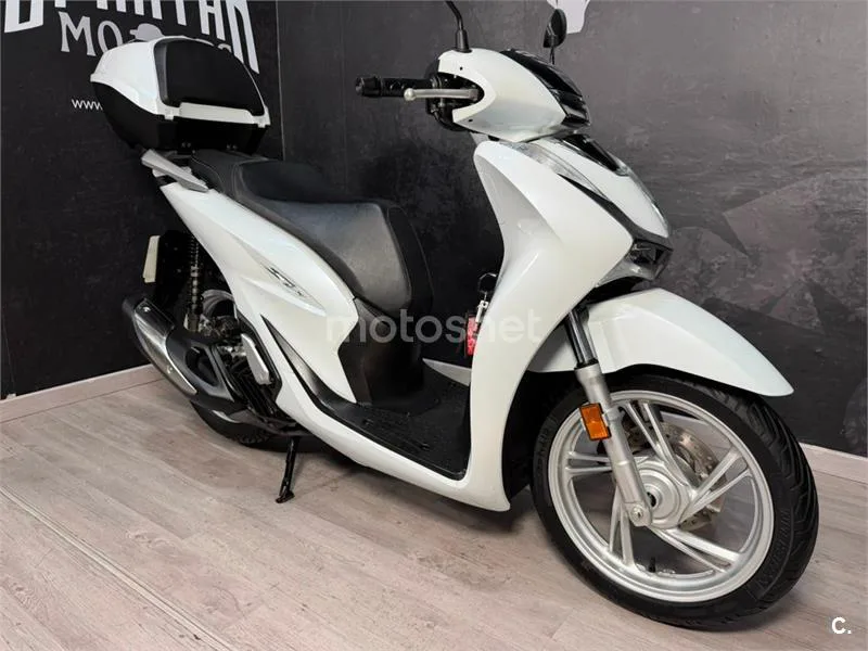 Honda SH 125i – Vista 6