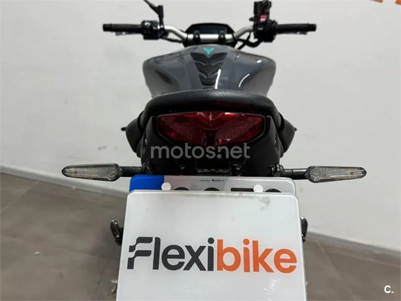 Yamaha MT-09 – Vista 6
