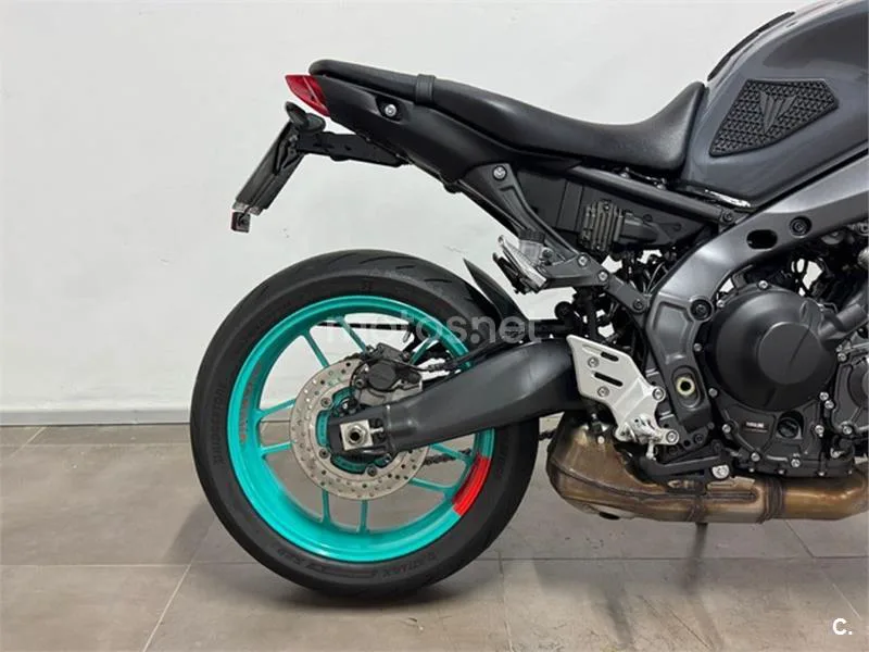 Yamaha MT-09 – Vista 7