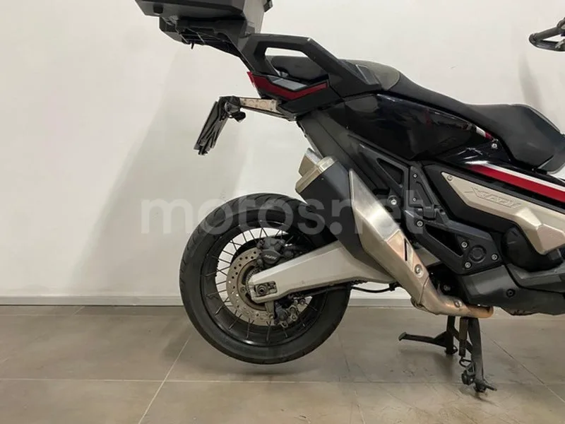 Honda X-ADV – Vista 7