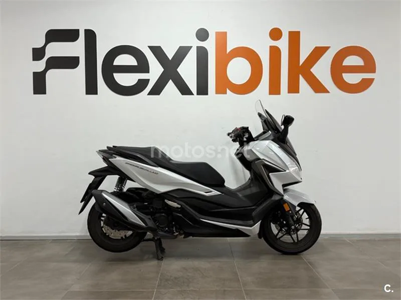 Honda Forza 350 – Vista 3