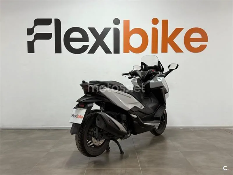 Honda Forza 350 – Vista 4