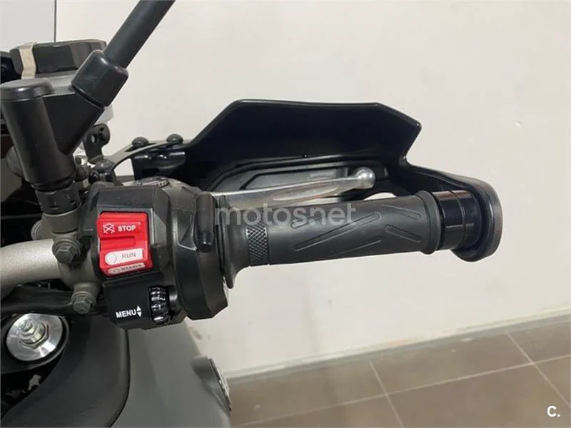 Yamaha Tracer 9 – Vista 14