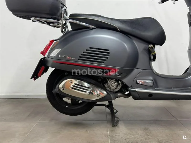 Vespa GTS 300 – Vista 6