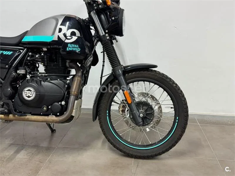 Royal Enfield Scram 411 – Vista 8