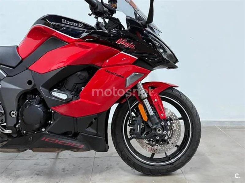 Kawasaki Ninja 1000 SX – Vista 8