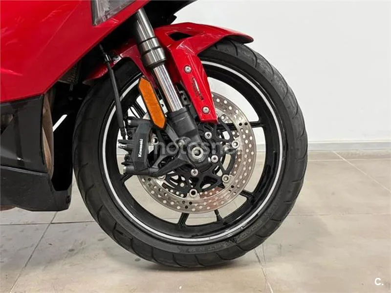 Kawasaki Ninja 1000 SX – Vista 10