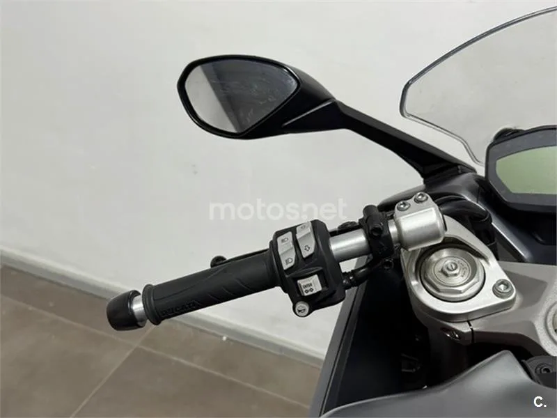 Ducati SuperSport – Vista 11