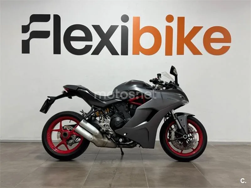 Ducati SuperSport – Vista 3