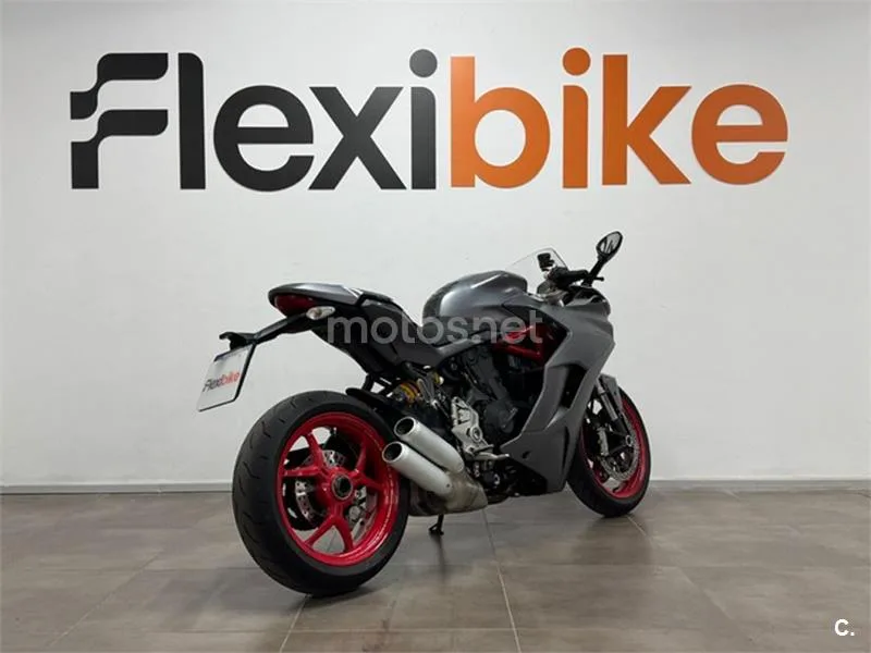Ducati SuperSport – Vista 4