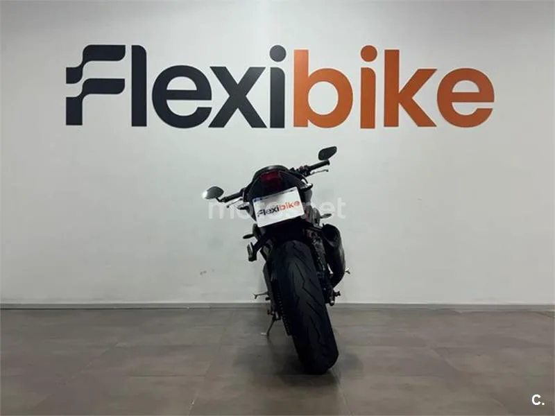 Triumph Street Triple 765 – Vista 5
