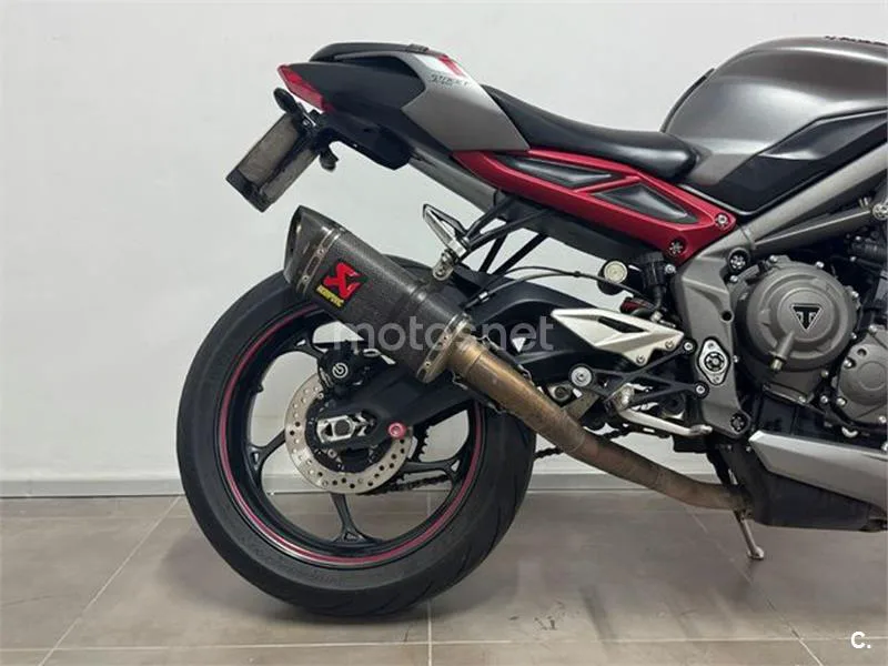 Triumph Street Triple 765 – Vista 7
