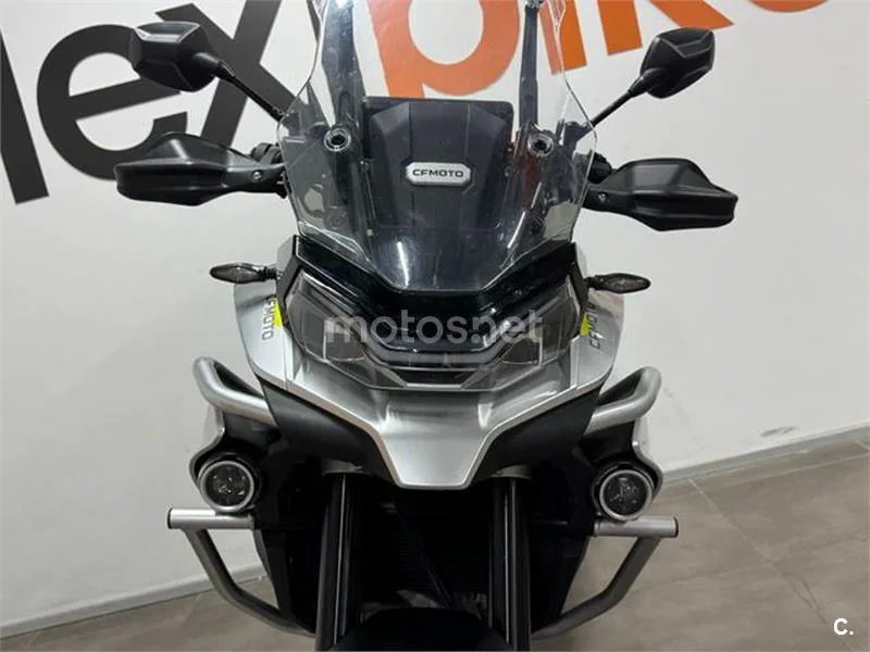 CFMOTO 800MT – Vista 9