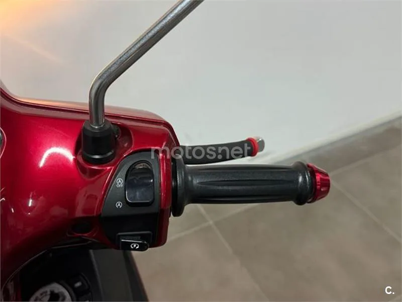Yamaha D'elight 125 – Vista 14