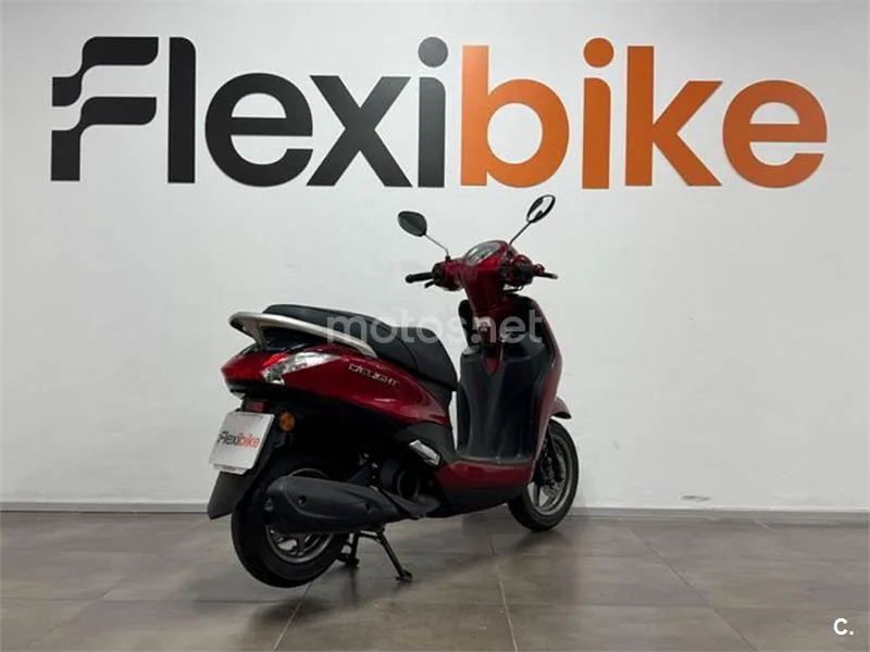 Yamaha D'elight 125 – Vista 4