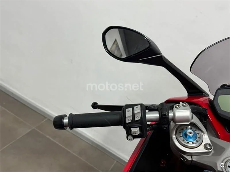Ducati SuperSport – Vista 11