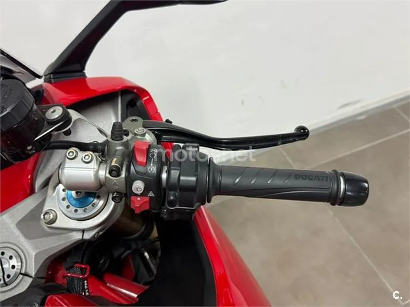 Ducati SuperSport – Vista 14