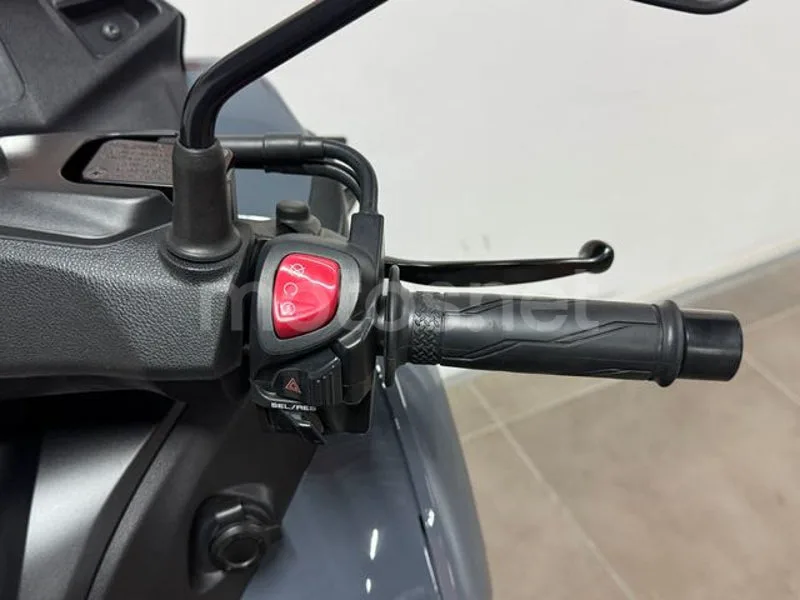 Yamaha Tricity – Vista 14