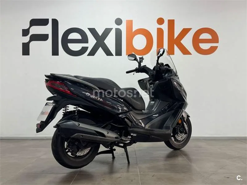 Kymco Grand Dink 300 – Vista 4