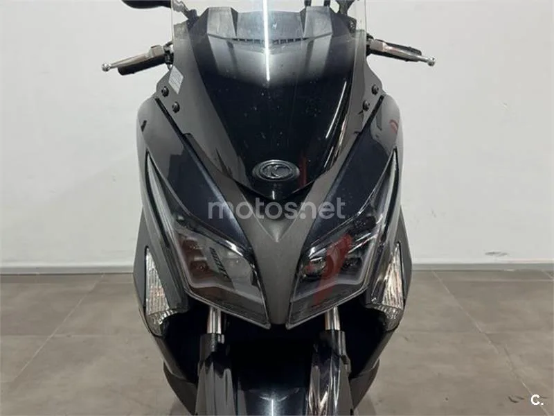 Kymco Grand Dink 300 – Vista 9