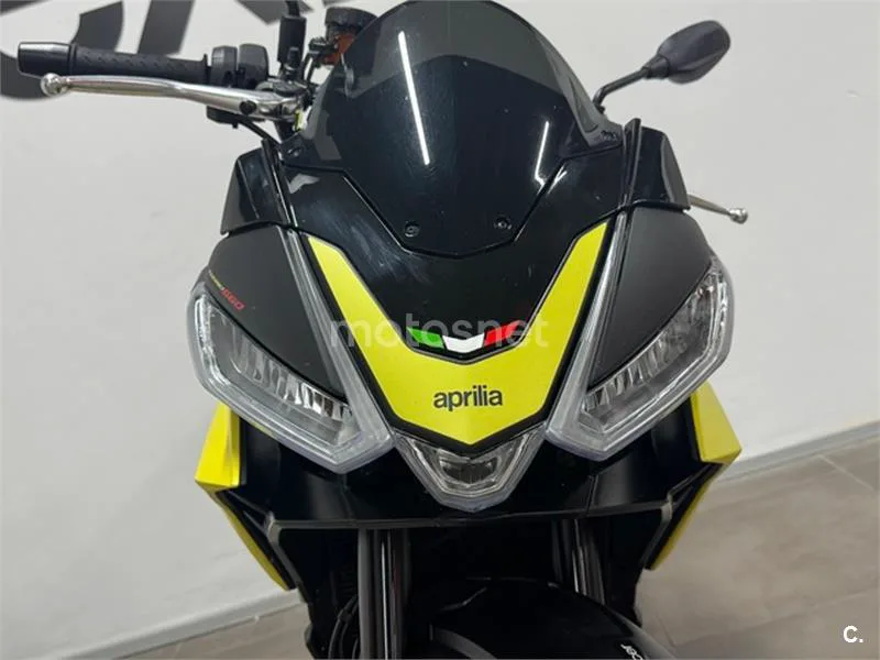 Aprilia Tuono 660 – Vista 9