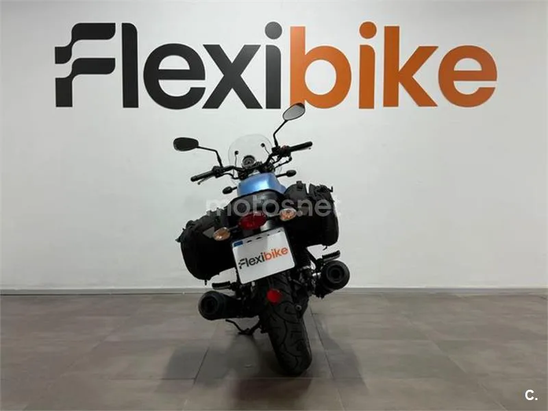 Moto Guzzi V7 III – Vista 5