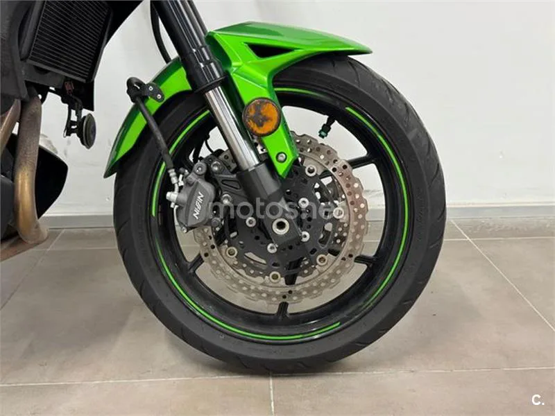 Kawasaki Versys – Vista 10