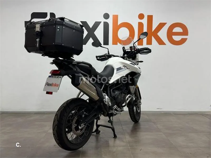 Triumph Tiger 900 – Vista 4