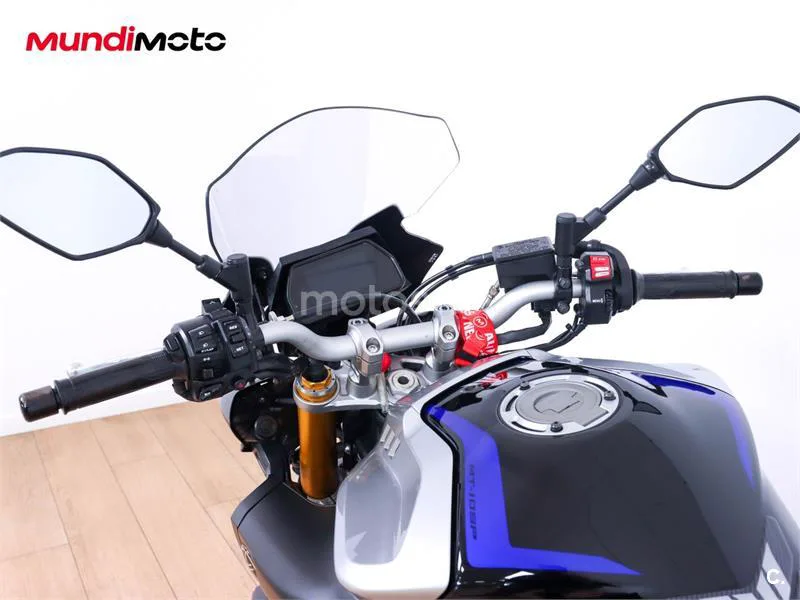 Yamaha MT-10 – Vista 11