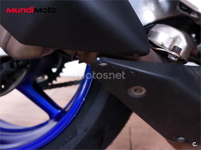 Yamaha MT-10 – Vista 14