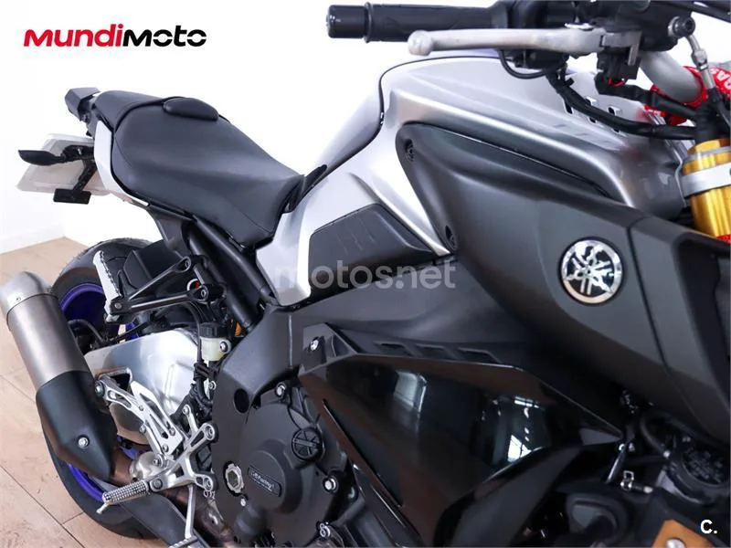 Yamaha MT-10 – Vista 17