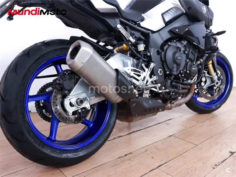Yamaha MT-10 – Vista 4