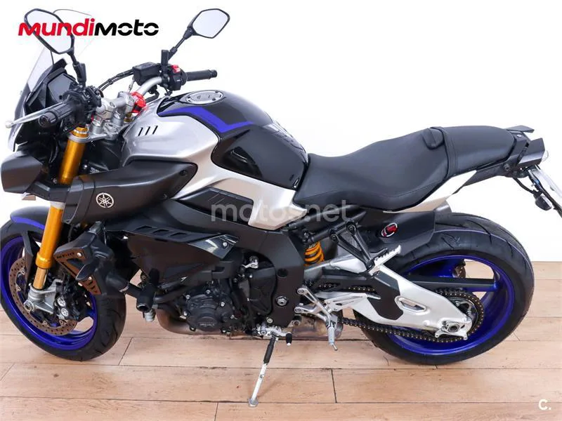 Yamaha MT-10 – Vista 6