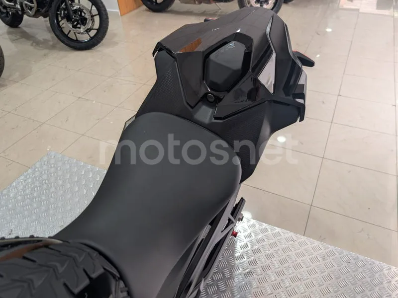 BMW S 1000 RR - Vista 19