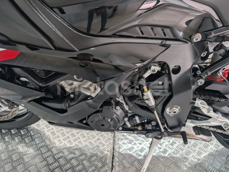 BMW S 1000 RR - Vista 20