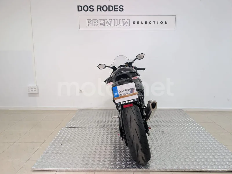 BMW S 1000 RR - Vista 8