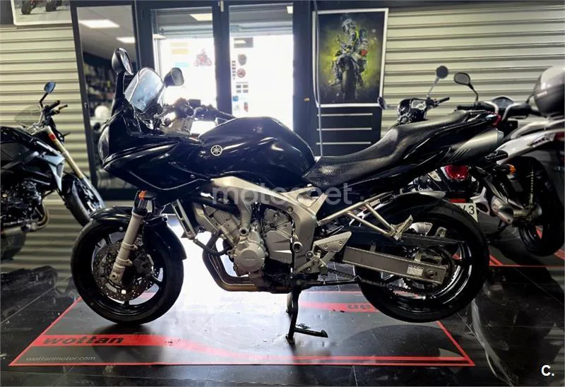 Yamaha FZ6 Fazer – Vista 4