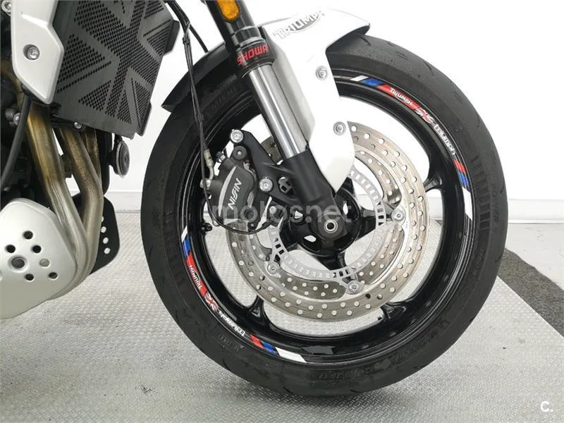 Triumph Trident 660 – Vista 11