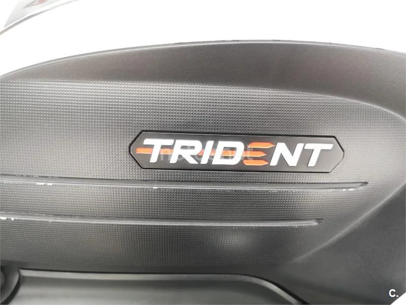 Triumph Trident 660 – Vista 14