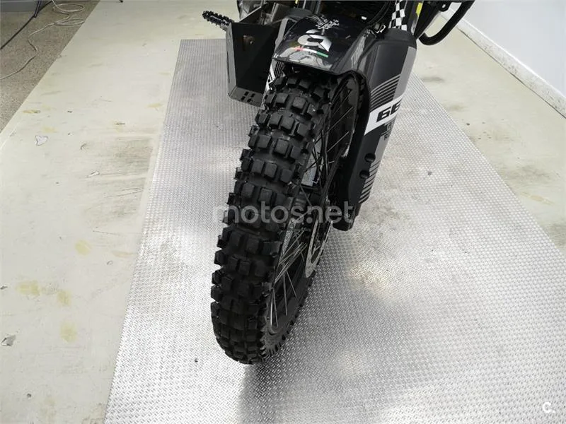 Aprilia Tuareg 660 – Vista 11