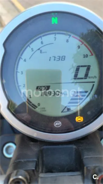 CFMOTO 700CL-X Heritage – Vista 8