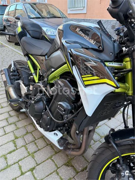 Kawasaki Z900 – Vista 4