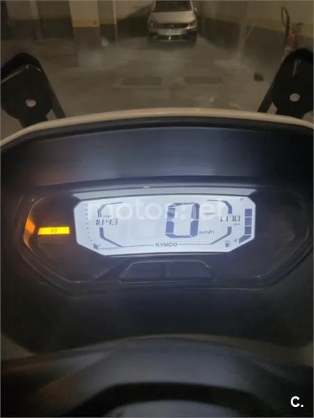 Kymco Sky Town 125 - Vista 7