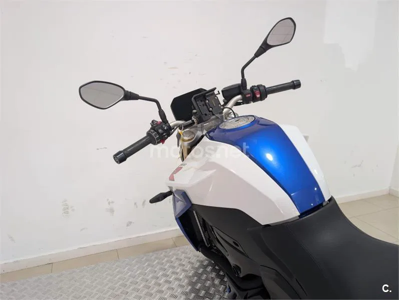 BMW F 900 R – Vista 12