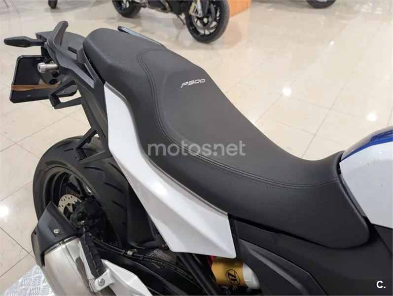 BMW F 900 R – Vista 17