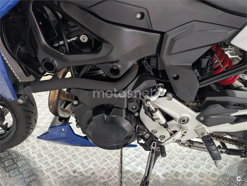 BMW F 900 R – Vista 21