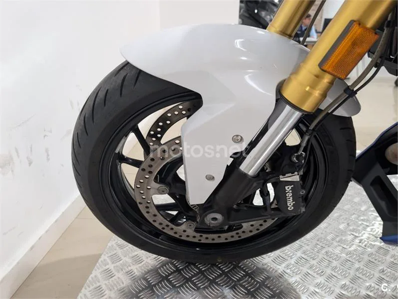 BMW F 900 R – Vista 22