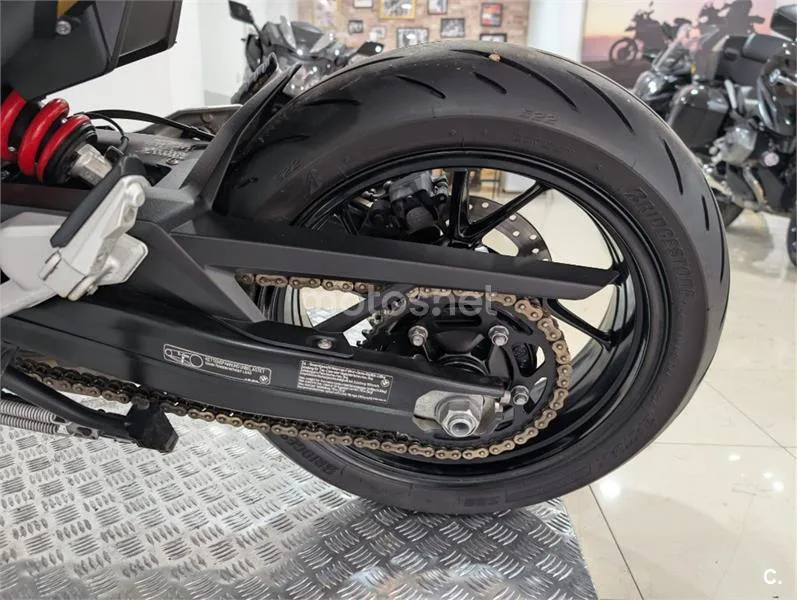 BMW F 900 R – Vista 25